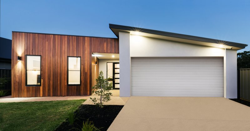 Contemporary home with skillion or shed roof design (Photo by Jodie Johnson - stock.adobe.com)